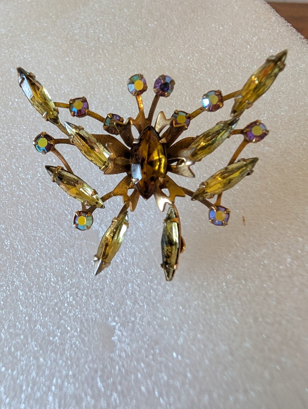 Vintage Yellow Aurora Borealis Crystal Starburst Brooch